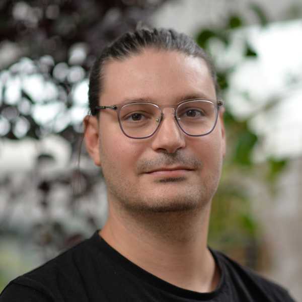 Vasileios Nikolaou