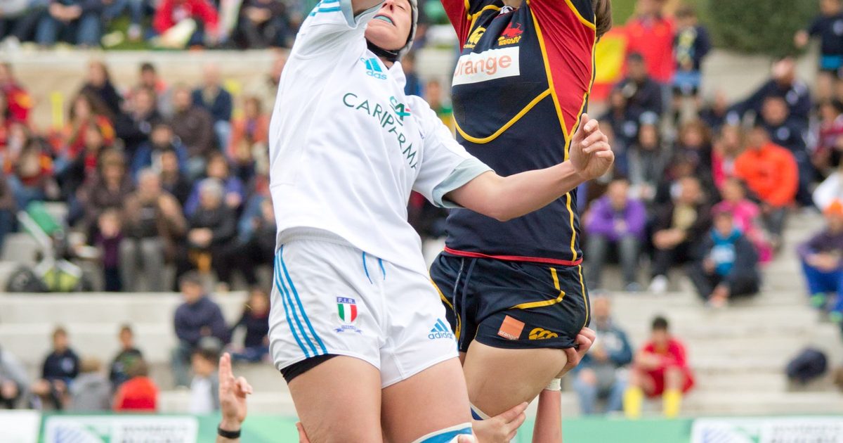 Line out during the game of the 2013 Women's European Qualification Tournament for WRWC France 2014 between Italy and S…
