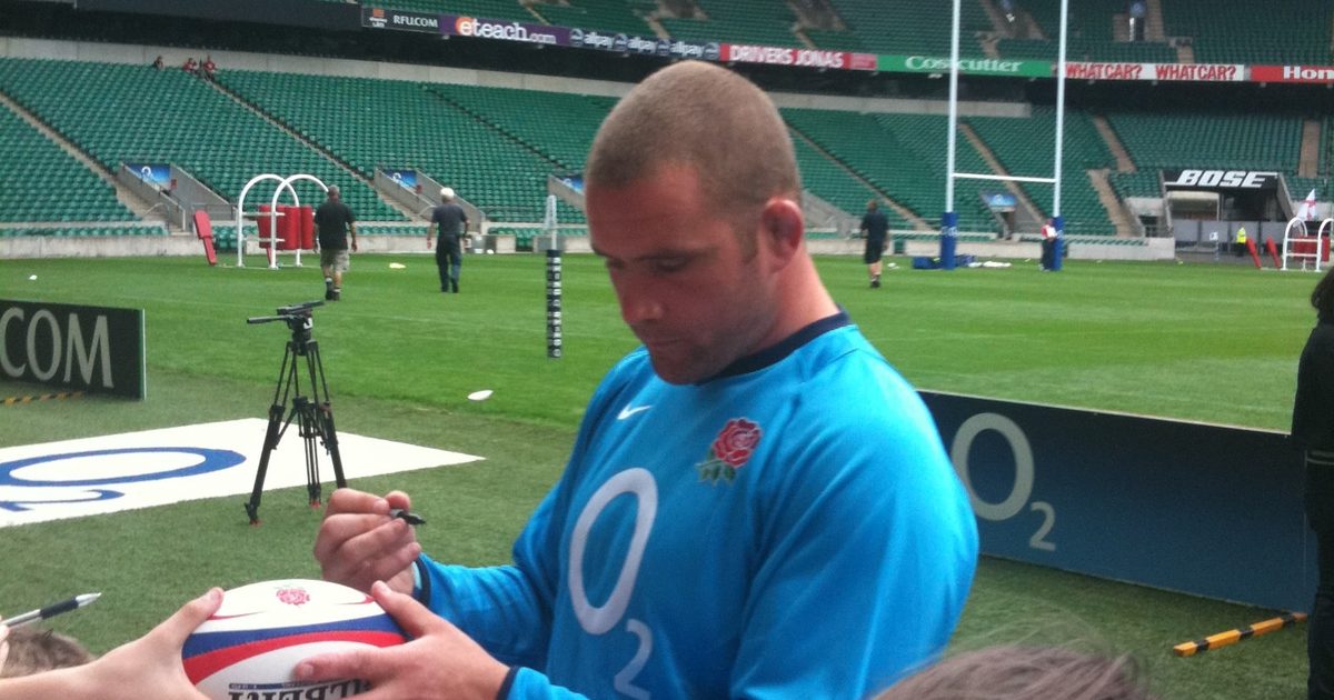 Phil Vickery à l'entraînement avec le XV de la Rose.